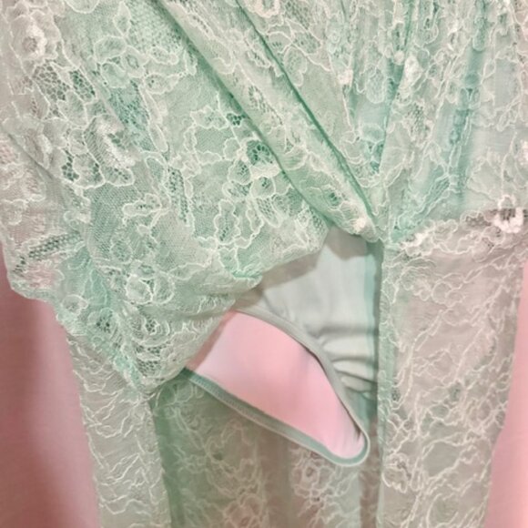 Blackmilk Mint Lace Maxi Skirt w/ Built in Bottoms - Picture 3 of 3